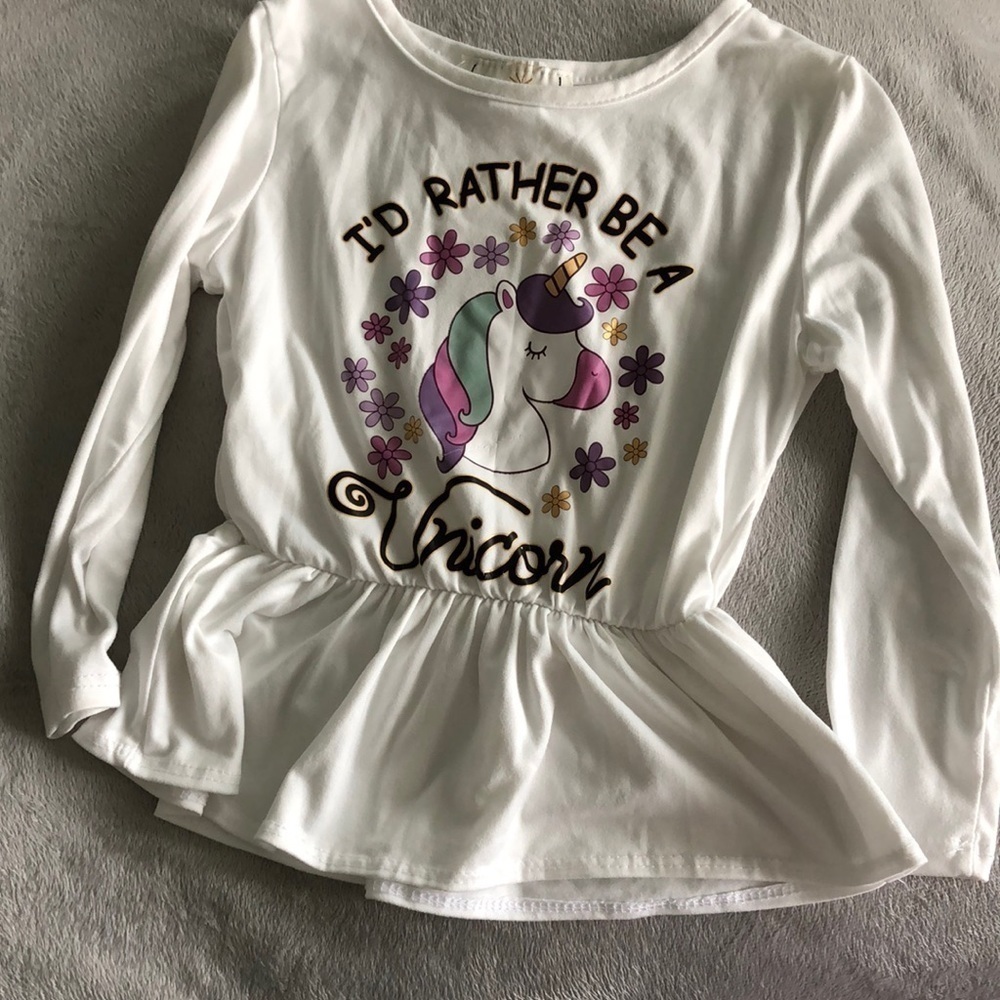 Dream Girl Long sleeve unicorn peplum top in size 4T